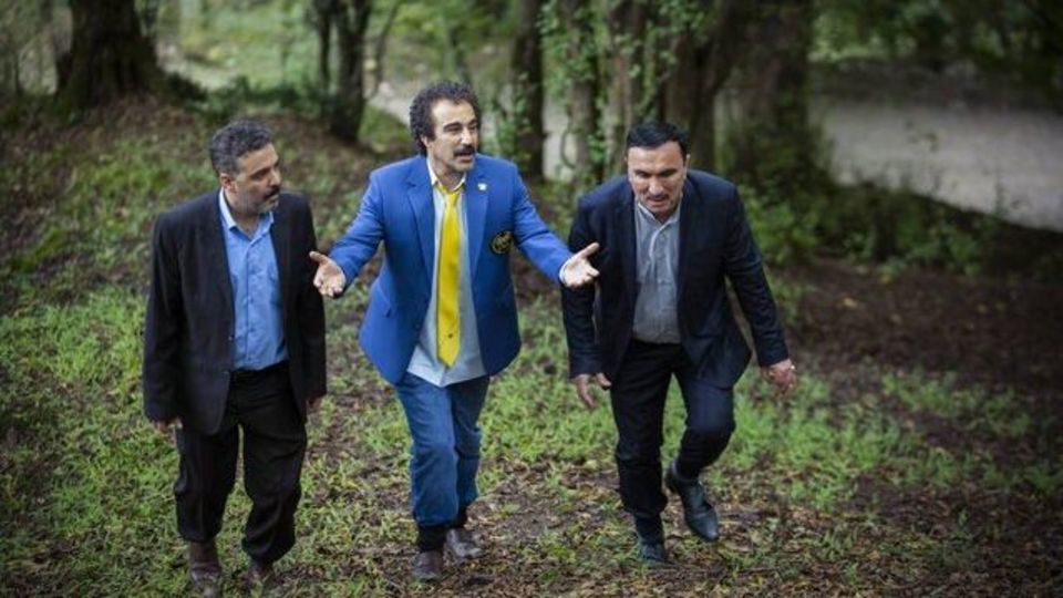 با پخش یک سوم از سریال حواشی «پایتخت ۷»؛ تعقیب و گریز بهرام افشاری و حواله خودرو فوتبالیست‌ها