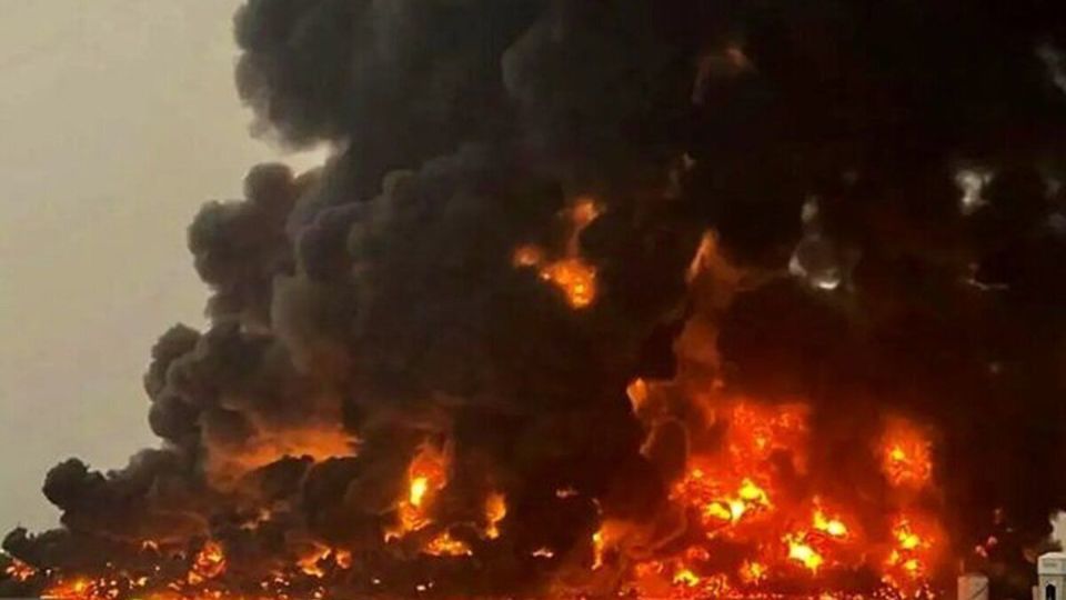 توضیحات سخنگوی آتش نشانی درمورد انفجارات شب گذشته در محل آتش سوزی