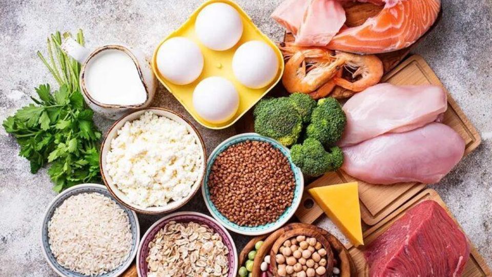عرضه بسته‌های یک کیلوگرمی شکر بدون درج قیمت جدول قیمت کالاهای اساسی