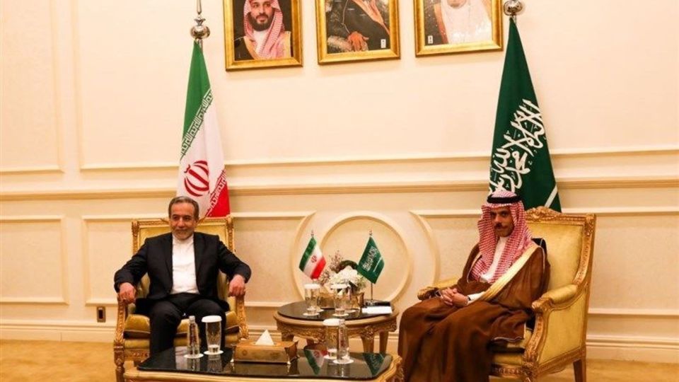 جزئیات دیدار و رایزنی عراقچی با وزیر خارجه عربستان در جده