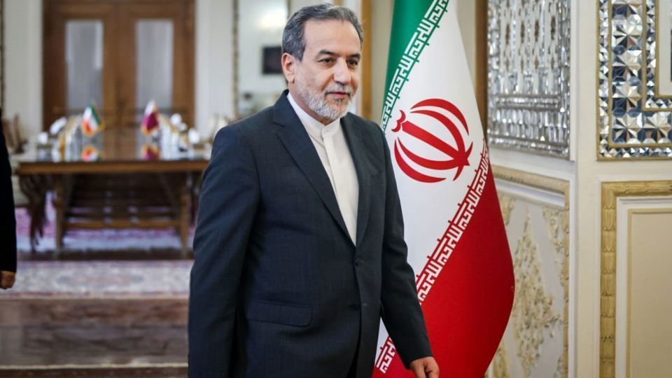تودهنی محکم عراقچی به سخنگوی کاخ سفید: موضع ما همان است که بود