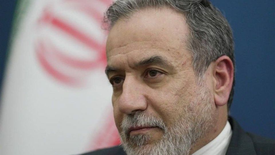 واکنش عراقچی به پول پاشی رژیم صهیونیستی در فضای مجازی