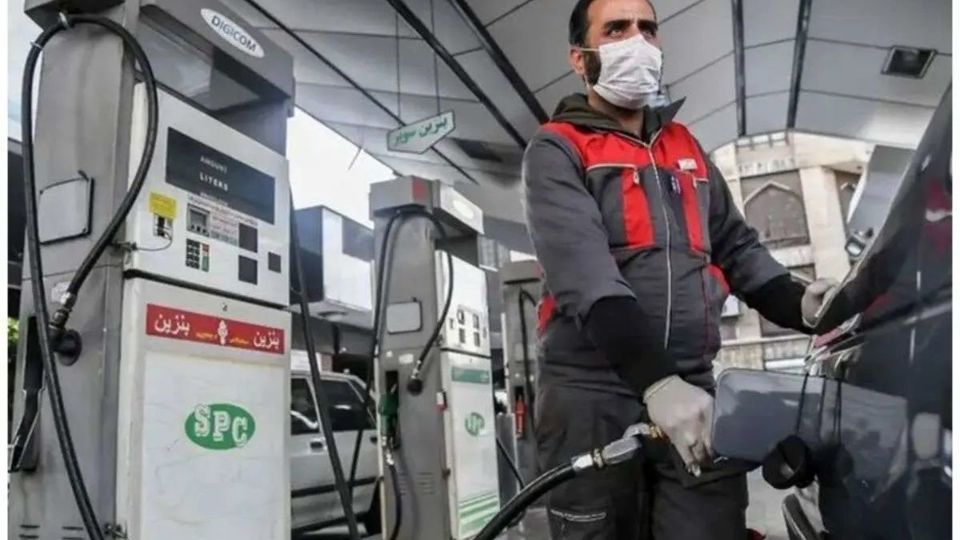 دولت پزشکیان، گام اول گران‌کردن بنزین را برداشت