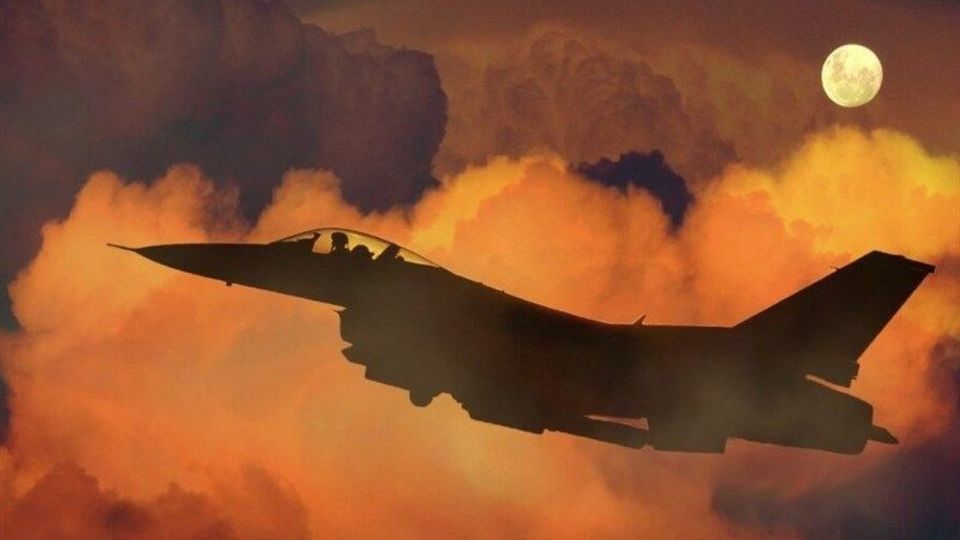 پرواز اضطراری جنگنده‌های ژاپن