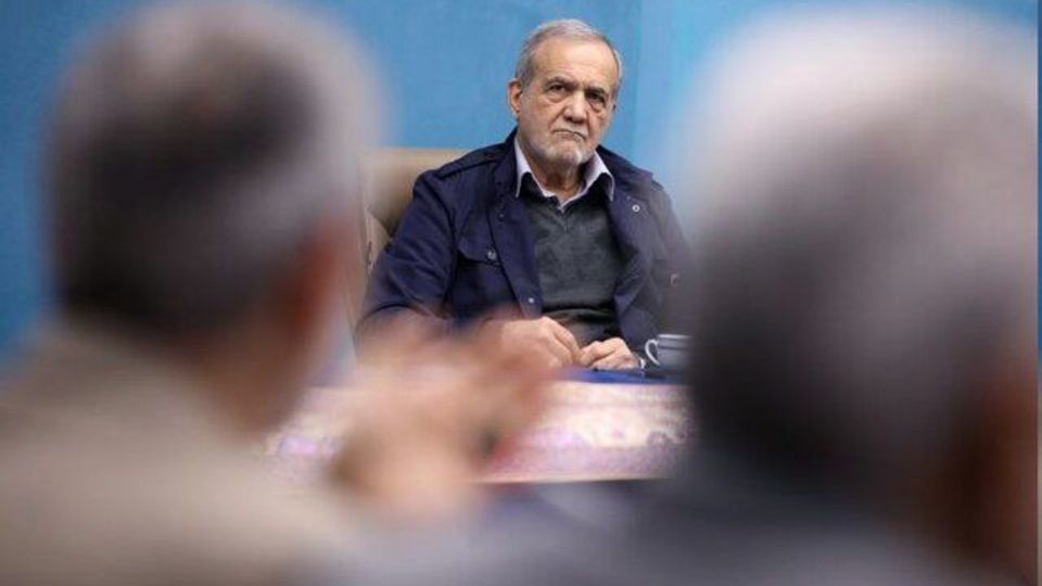 واکنش پزشکیان به تداوم فلیترینگ، تشویق جبرائیلی و «نوشابه‌بازکردن» ابطحی