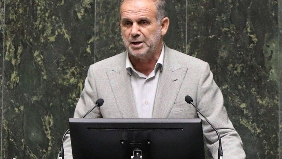 فیاضی: نطق بودجه باید کارشناسی باشد، نه تفسیر آیات قرآن