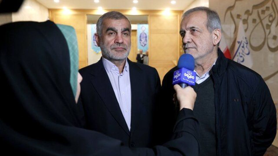 پزشکیان: در لایحه بودجه، حدود ۷۰ ردیف هزینه‌ای حذف و تعداد زیادی از ردیف‌ها ادغام شده‌اند